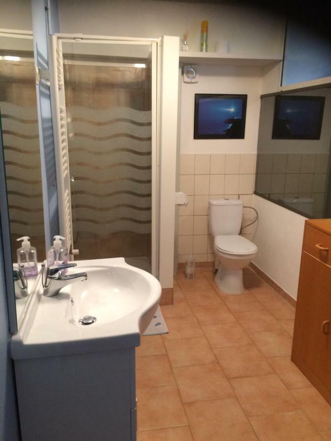 Appartement / Gite Les Papillons Lablachère Dış mekan fotoğraf